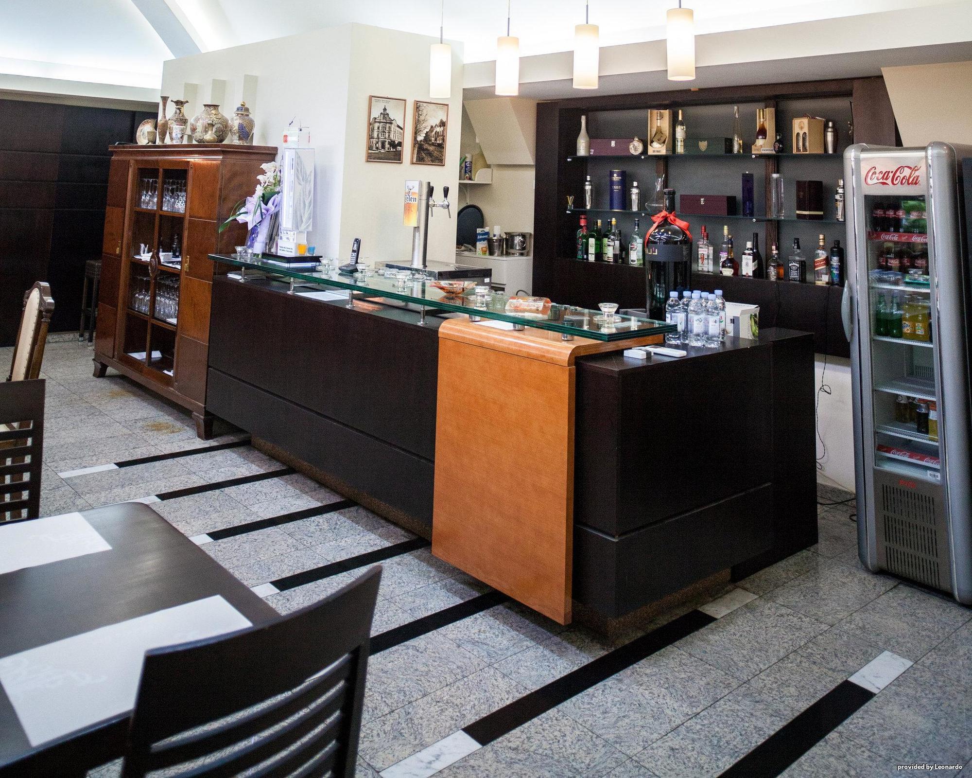 Hotel Forum Garni スボティツァ エクステリア 写真