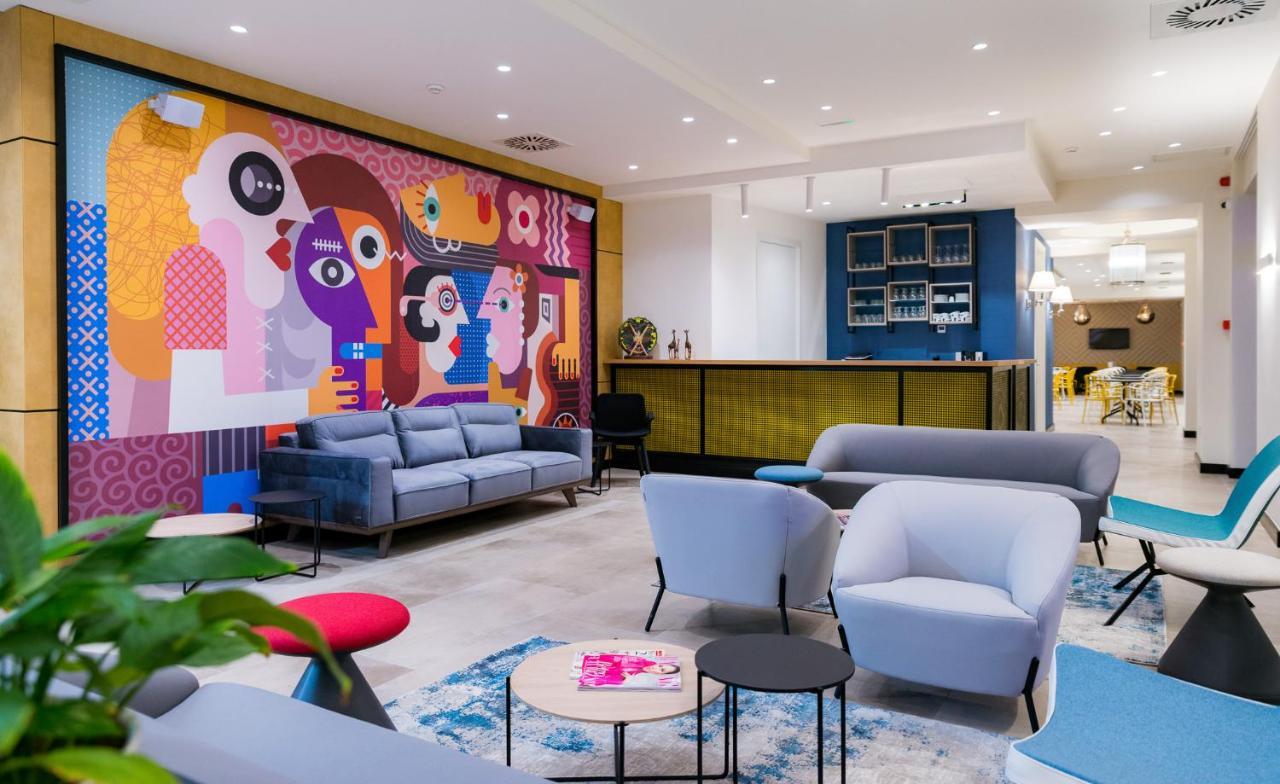 Hotel Forum Garni スボティツァ エクステリア 写真