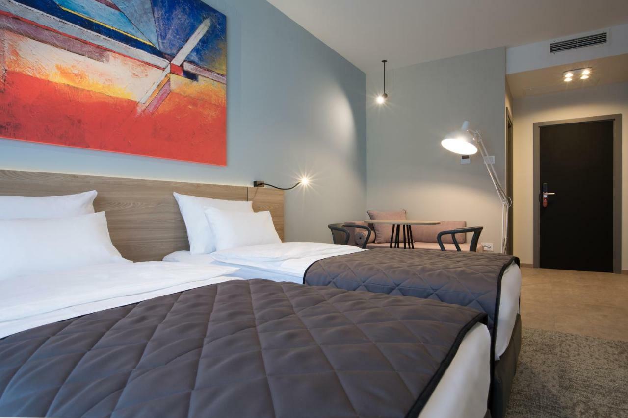 Hotel Forum Garni スボティツァ エクステリア 写真